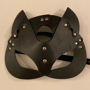 Cute / sexy cat mask cat woman halloween mask